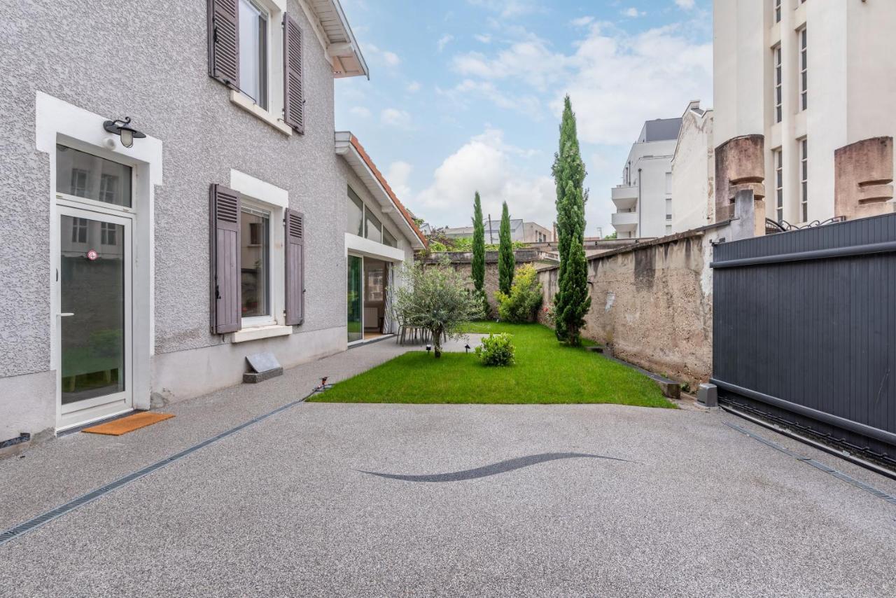 La Villa Sassolini Avec Jacuzzi Lyon Exterior foto